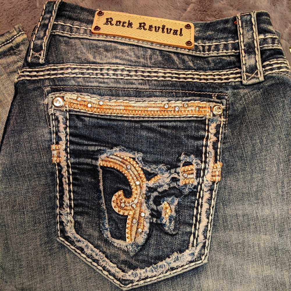 NEW With TAGS ROCK Revival Nancy medium Blue Sz 34 With 34" Inseam ⚜️